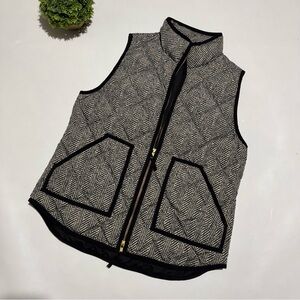 J Crew Black White Herringbone Down Quilted Puffer Vest Size Small Fall Preppy